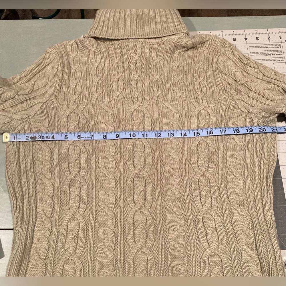 Cable Knit Sweater - Picture 3 of 5